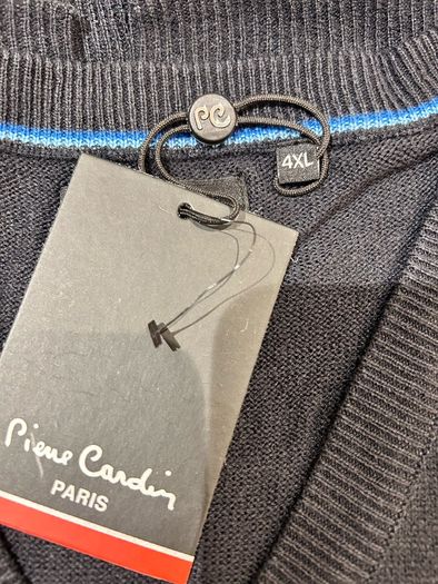 Piece Cardin jumper size 4XL