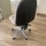Office chair Image 3