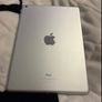 ipad 6 128 GB Image 2