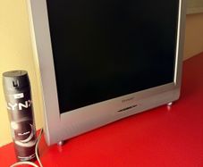 Sharp retro 20" television with remote control