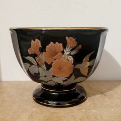 Vintage footed jardiniere