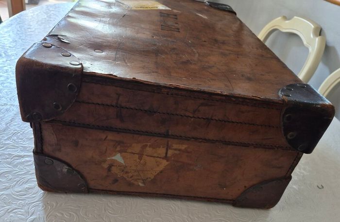 Antique Leather Case