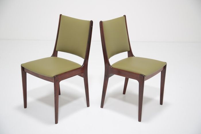 Set of 8 Vintage Danish Rosewood Dining Chairs by Johannes Andersen for Uldum Mobelfabrik, 1960s