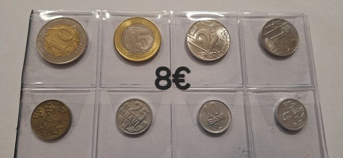 Coins,pound,cent,dollar,penny,rupee,millieme,fils,shilling,centavos,pesos,piastre,paise,pesetas,ore