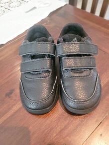 Black Adidas shoes UK 6.5