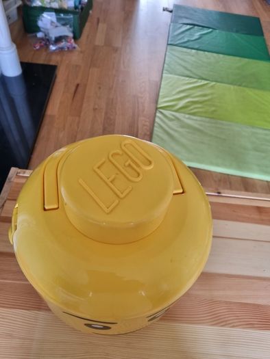 Lego head