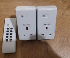 2 Remote Controlled RF Plug Sockets with Remote 13A