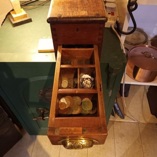 Antique shop cash till c1900's