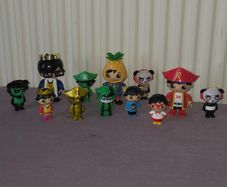 12 Ryan's World Figures