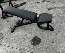 Heavey Duty Weight Bench Fully Adjustable
