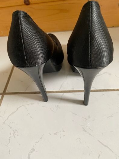 "Glitz" heels