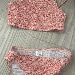 girls bikini
