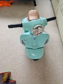 Child's Electronic Vespa Scooter