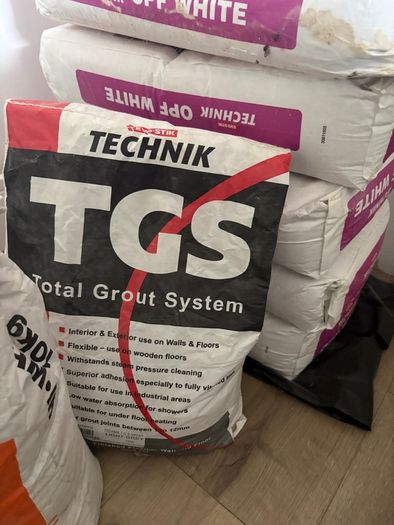 7 bags tile adhesive