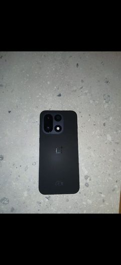 OnePlus 15