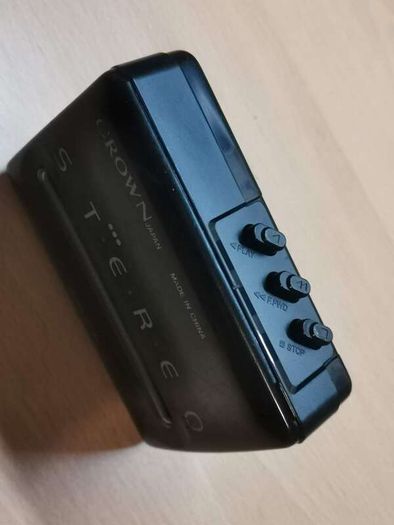 Crown SZ-32 Walkman Cassette Player