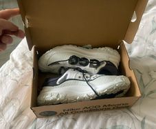 Nike Acg Mountain Fly 10.5 Ok (not 9.5 Uk)