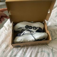 Nike Acg Mountain Fly 10.5 Ok (not 9.5 Uk)