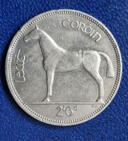 Ireland 1961 Mule Half Crown coin