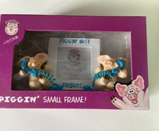 Carte Blanche Piggin' by David Corbridge Piggin Best friends frame