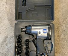 Power craft impact wrench set