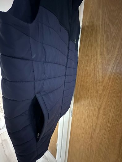 Lacoste men sleveless jacket / vest