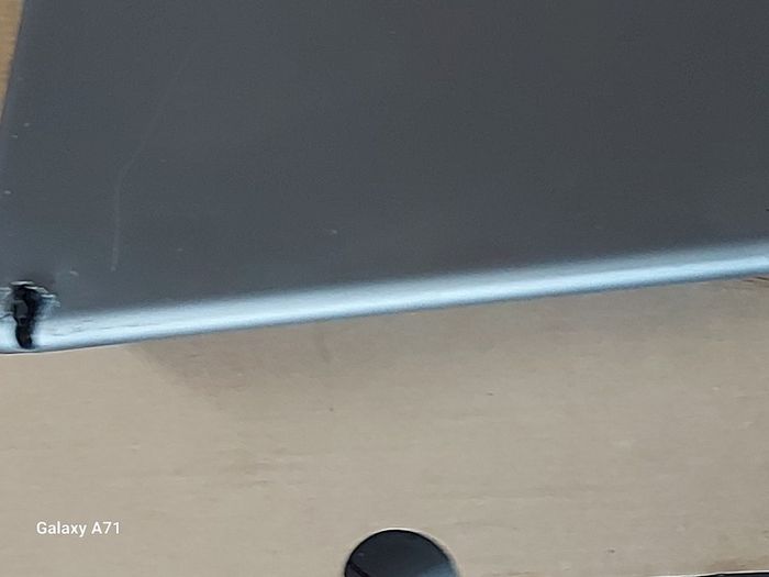 Apple Ipad Air 2nd Generation, 16GB, Space Gray, 94% Battery Life, No Activation Lock, but screen not displaying, and there is some damage to back top right corner, see pictures