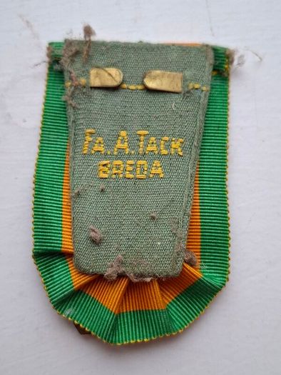 Netherlands: Commemorative War Cross 1940-1945, on original ribbon mount
