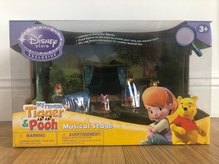 My Friend Tigger and Pooh Musical Stage (Disney Store Exclusive)