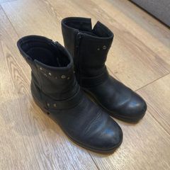 Clarks Leather Boot