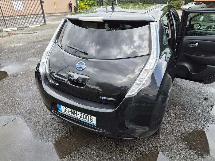 2016 Nissan Leaf | TAX & NCT 2027 | New Tyres & Heated Seats