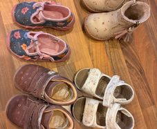 Girls shoes