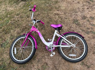 Girl's Pink Bike - 20 inch - "Paris"