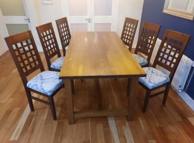 Beautiful Laura Ashley Butcher Style Table and 6 Chairs