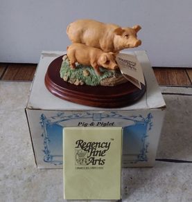 Pig and Piglet : Regency Fine Arts
