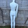 Female mannequin plus parts Image 5