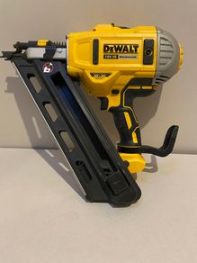 DeWALT DCN692N 18v XR Brushless Framing nailer