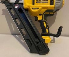 DeWALT DCN692N 18v XR Brushless Framing nailer