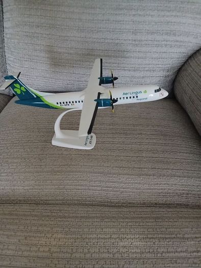 model airplane