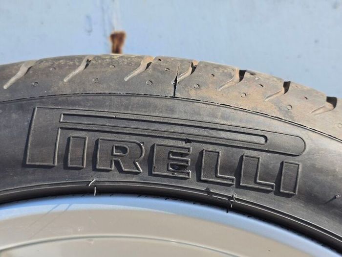 Genuine Audi 19" Alloy Wheels & Pirelli P Zero Tyres (255/50/R19)