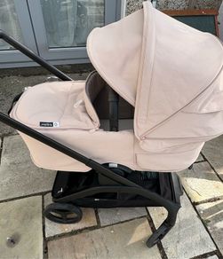 Bugaboo dragonfly pram and car seat and isofix bundle
