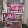 Doll House Image 3