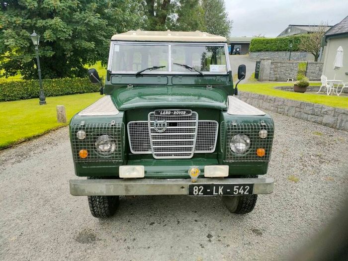 1982 series 3 land-rover.  In good original condit