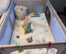 Beige playpen (barely used)
