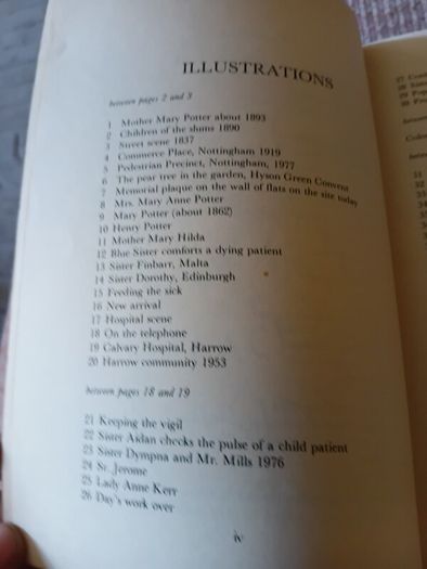 1977 Place of Springs. The story of 100 years of the Province of Maternal Heart.