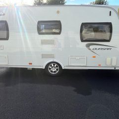 2012 Lunar Quasar 462- 2Berth