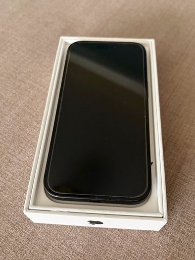 iPhone 15 128 GB black unlocked RESERVED