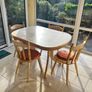 kitchen table and chairs Image 2