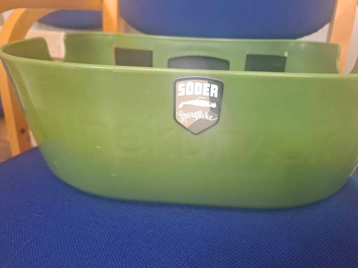 Fly line stripping basket