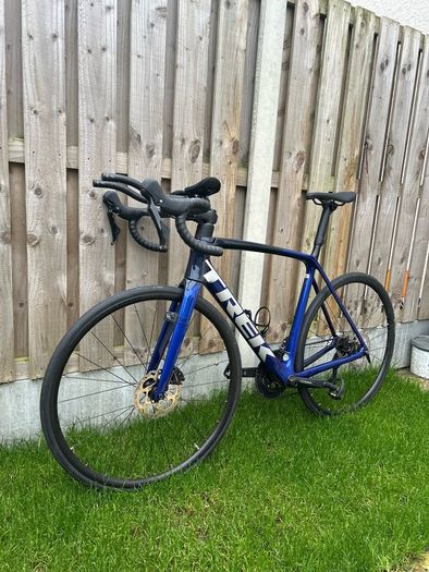 TREK Road Bike Emonda SL 5 Shimano 105 Disc Road Bike 2023, Size 56cm